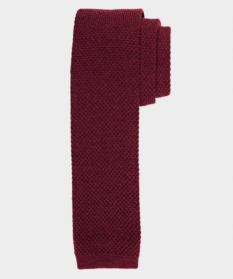 Michaelis burgundy knitted woolen tie