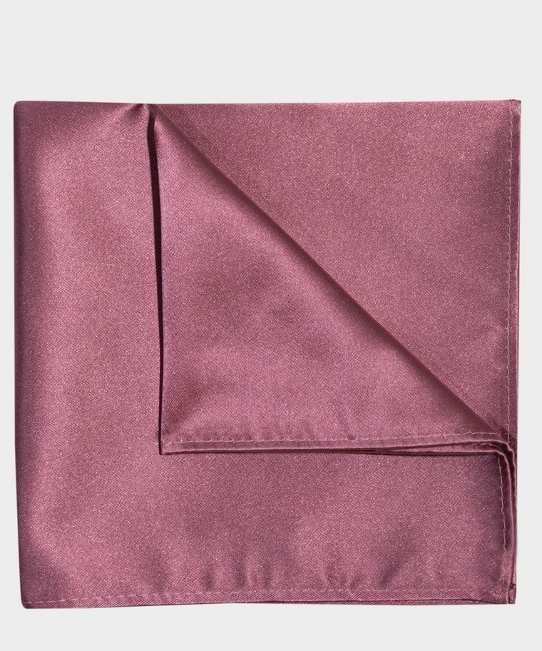 Powder silk pocket square