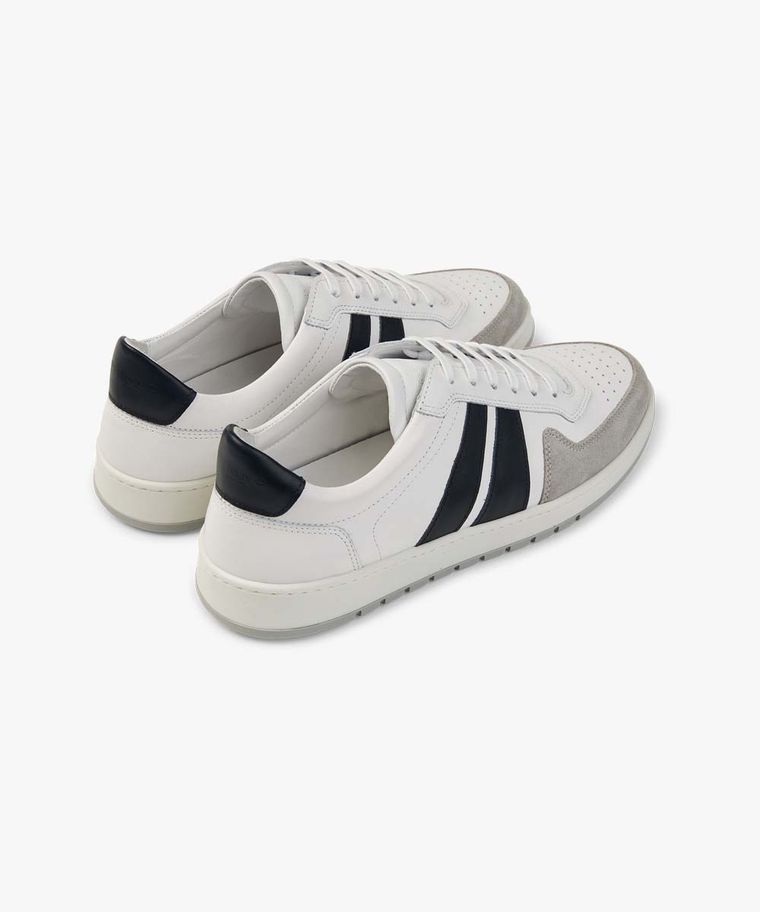 White leather striped sneakers