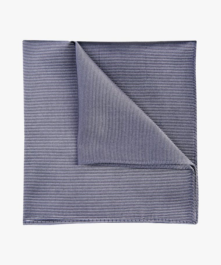 Grey uni silk pocket square