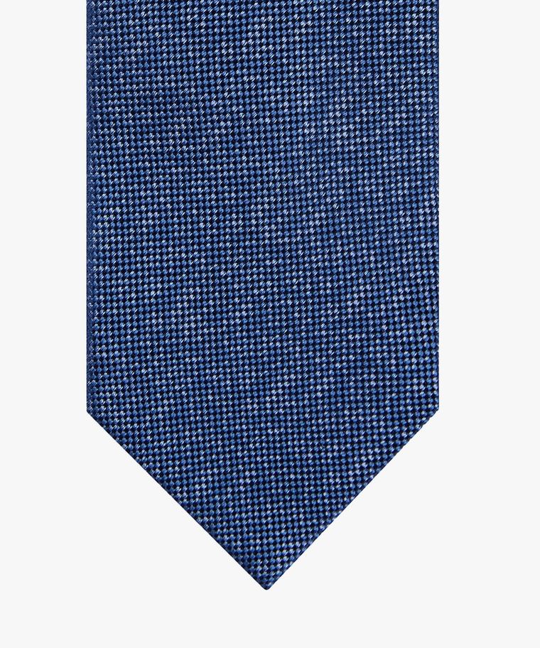 Light blue silk tie