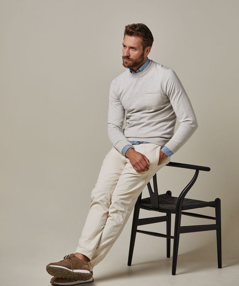 Sandfarbene Chinohose, Relaxed Fit