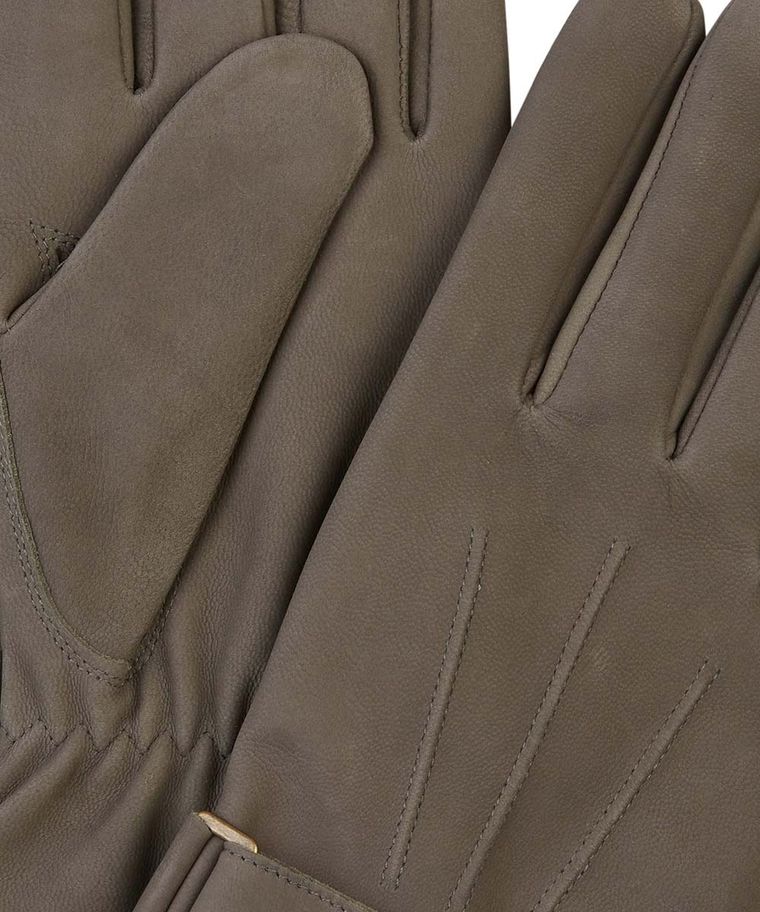 Green nubuck gloves